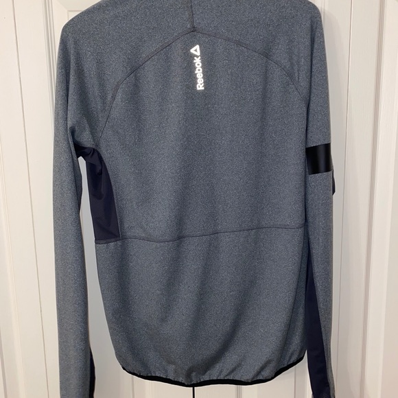 Reebok Reflective Zip Up - Picture 2 of 2
